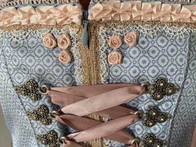 Neu KRÜGER Dirndl Größe 42 Tracht Stickerei