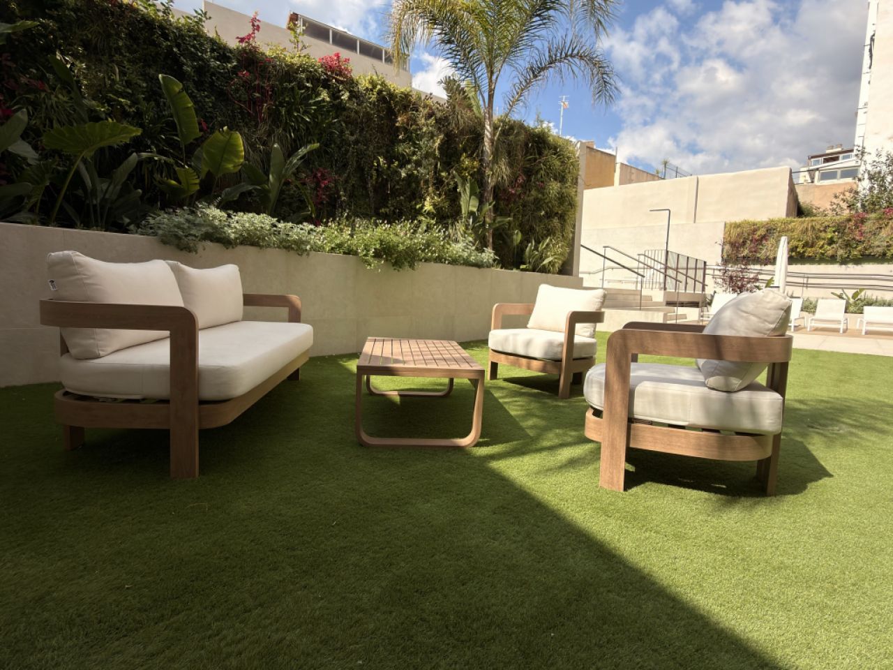 Neubau-Dachgeschosswohnung in Santa Catalina