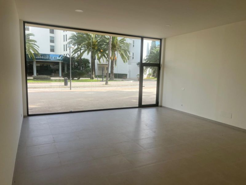 Neubau-Gewerbefläche in Cala Millor