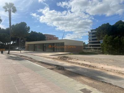 Neubau-Gewerbefläche in Cala Millor