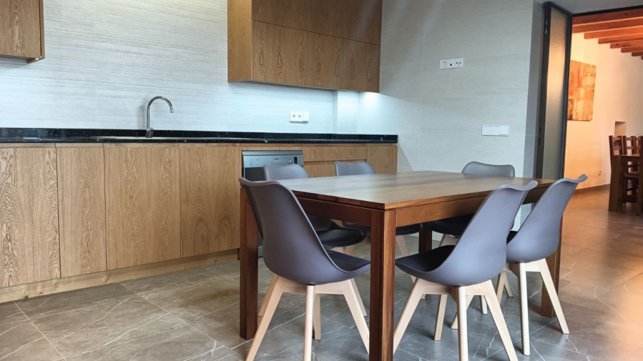 Newly built finca with all extras and approx. 400 m2 living space near Santanyi - Cas Concos -- F 26