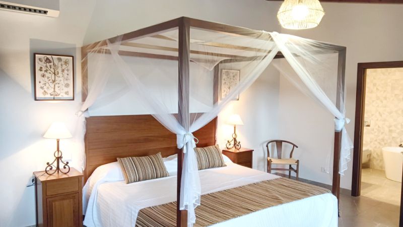 Newly built finca with all extras and approx. 400 m2 living space near Santanyi - Cas Concos -- F 26