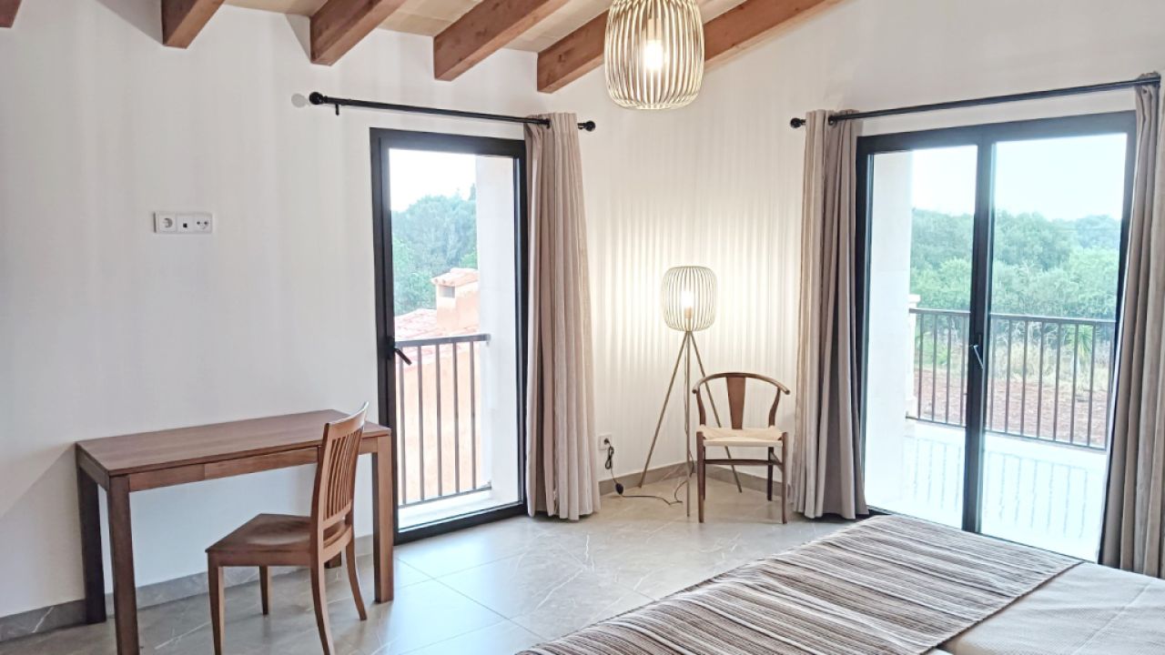 Newly built finca with all extras and approx. 400 m2 living space near Santanyi - Cas Concos -- F 26