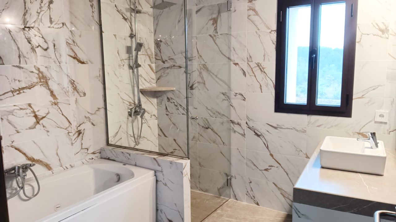 Newly built finca with all extras and approx. 400 m2 living space near Santanyi - Cas Concos -- F 26