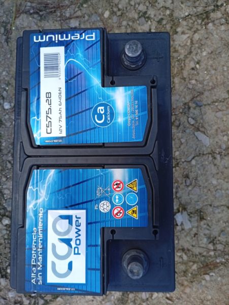 Neue Autobatterie zu verkaufen