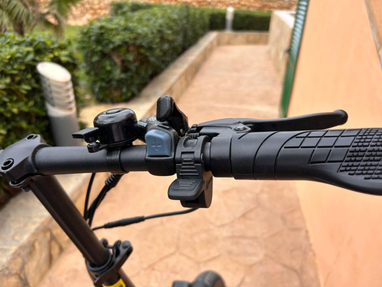 Neues Hillmiles  E-Bike Klapprad 20 Zoll Fatbike mit 36V 13 AH Akku 250W 7 Gang  NEU