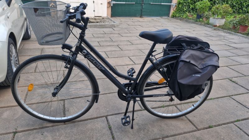 Neuwertiges Damenfahrrad 26 Zoll