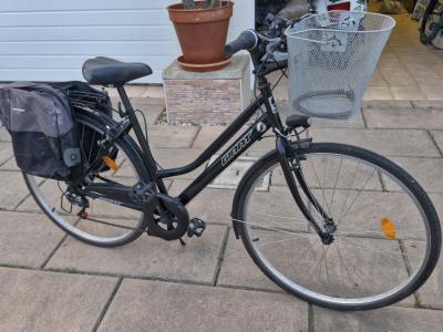 Neuwertiges Damenfahrrad 26 Zoll