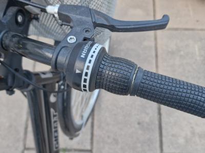 Neuwertiges Damenfahrrad 26 Zoll