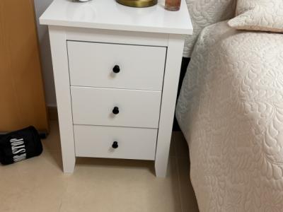 Neuwertiges hochwertiges Bett 1,40m x 1,90m komplett zu verkaufen