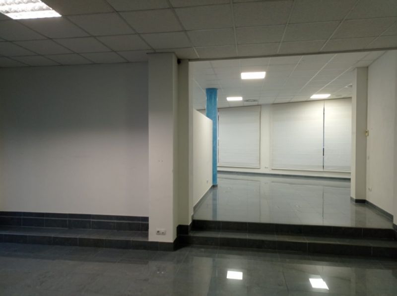 Neuwertiges und helles Ladenlokal im Zentrum von Felanitx --- L 11 CM