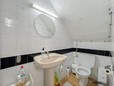 Niederlassung in Transfer in Avenida d'en Fernando Tarragó, 39-Ref. Baes-7007