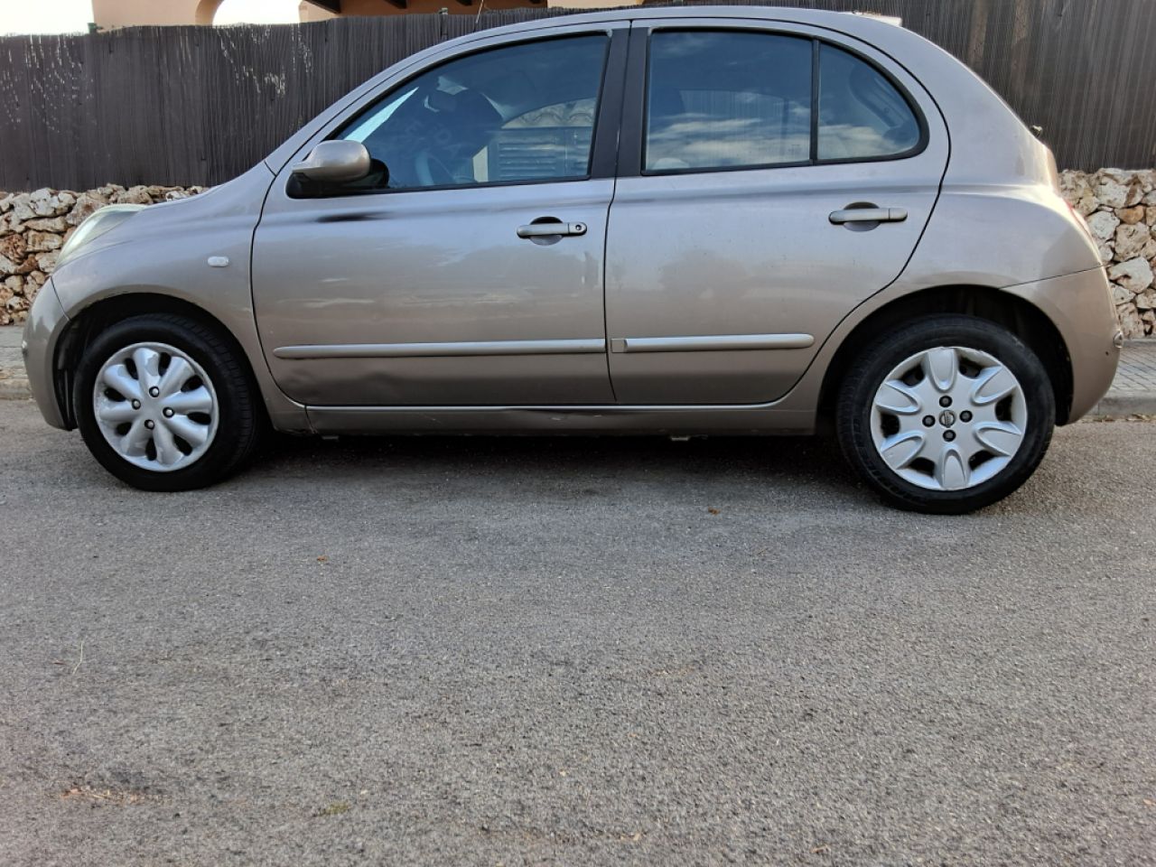 Nissan Micra 2008 Automatik Klima 5Türen elekt. Spiegel Fensterheber ITV im Sept. neu Cala Mendia
