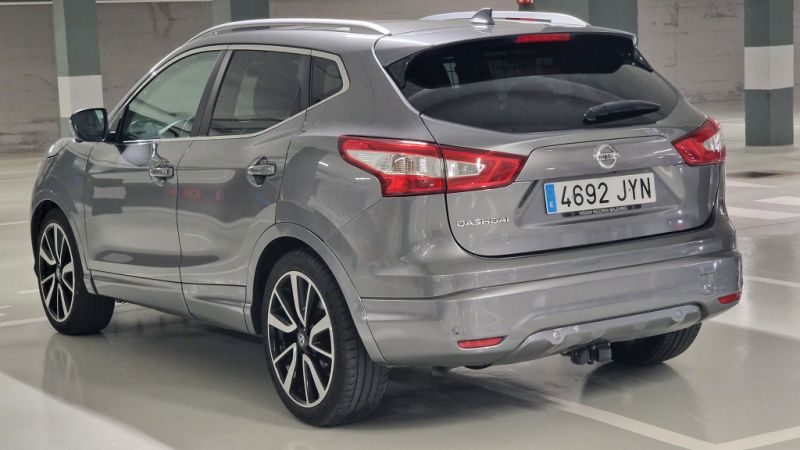 Nissan Qashqai Tekna 1.5 cDi 4x2m sehr guter Zustand