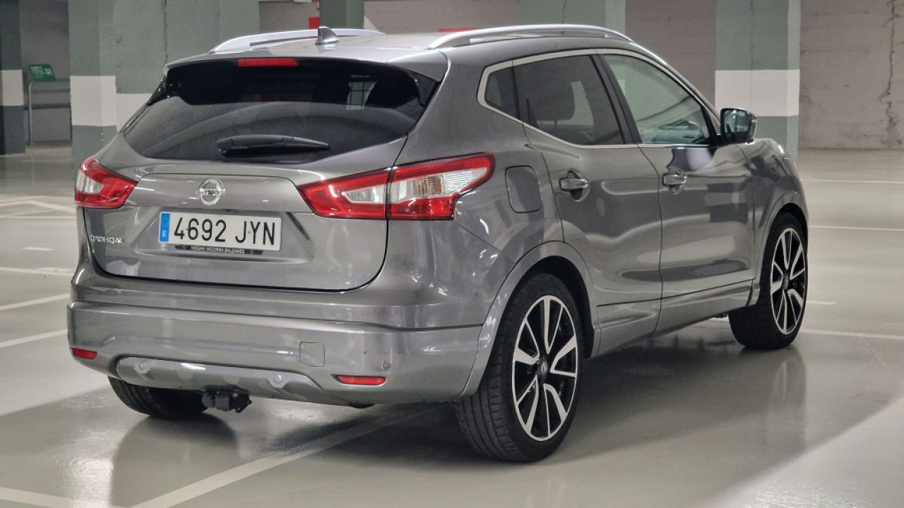 Nissan Qashqai Tekna 1.5 cDi 4x2m sehr guter Zustand