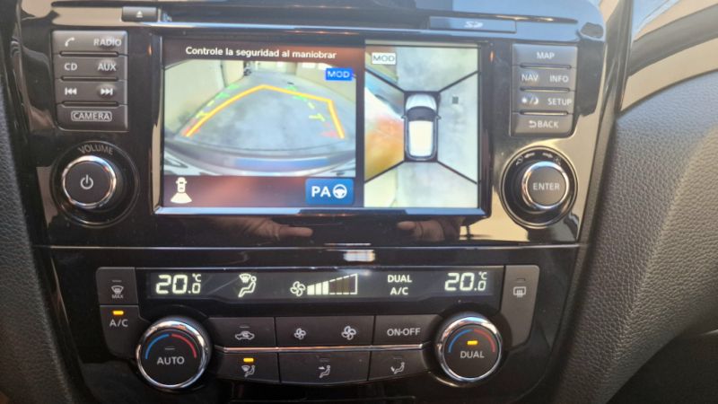 Nissan Qashqai Tekna 1.5 cDi 4x2m sehr guter Zustand