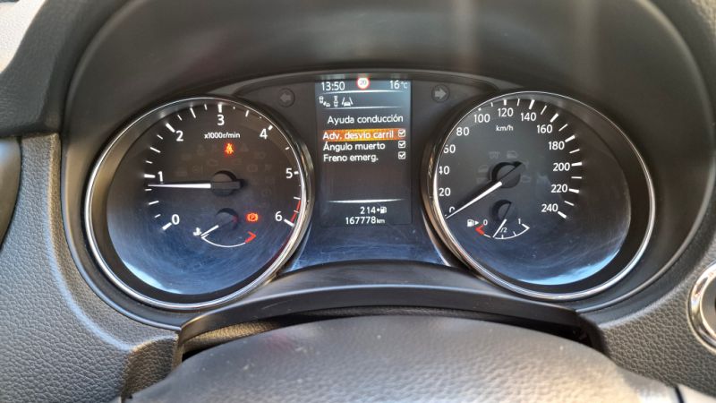 Nissan Qashqai Tekna 1.5 cDi 4x2m sehr guter Zustand