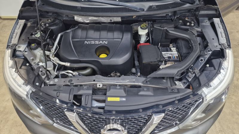 Nissan Qashqai Tekna 1.5 cDi 4x2m sehr guter Zustand