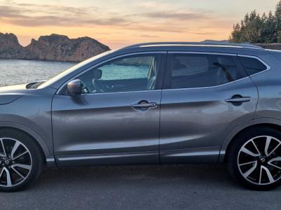 Nissan Qashqai Tekna 1.5 cDi 4x2m sehr guter Zustand