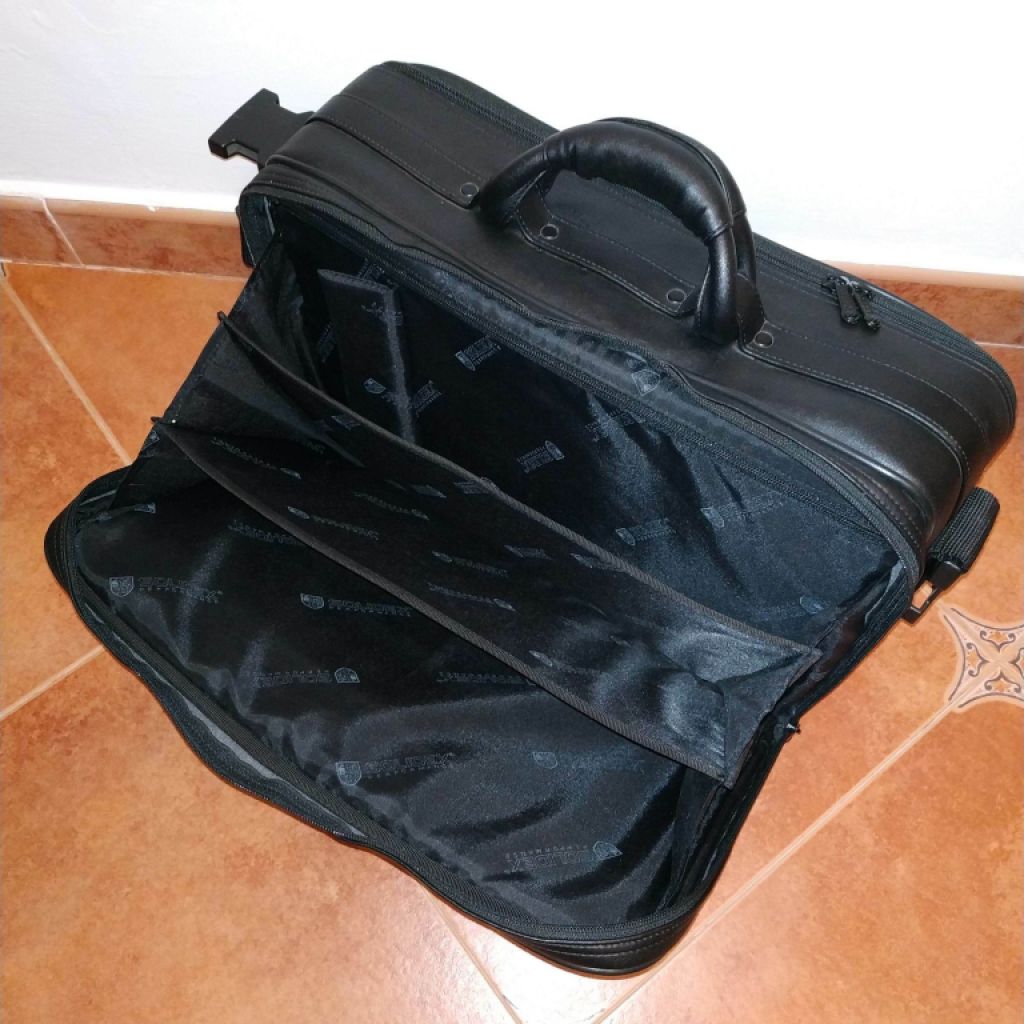 Notebook Laptop Business Case