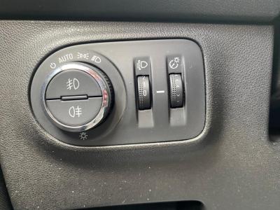 Opel Corsa E 1.4 Selective 90CV 5-door