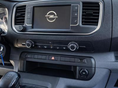 Opel Vivaro Combi 1.5Bhdi 120Cv 4p