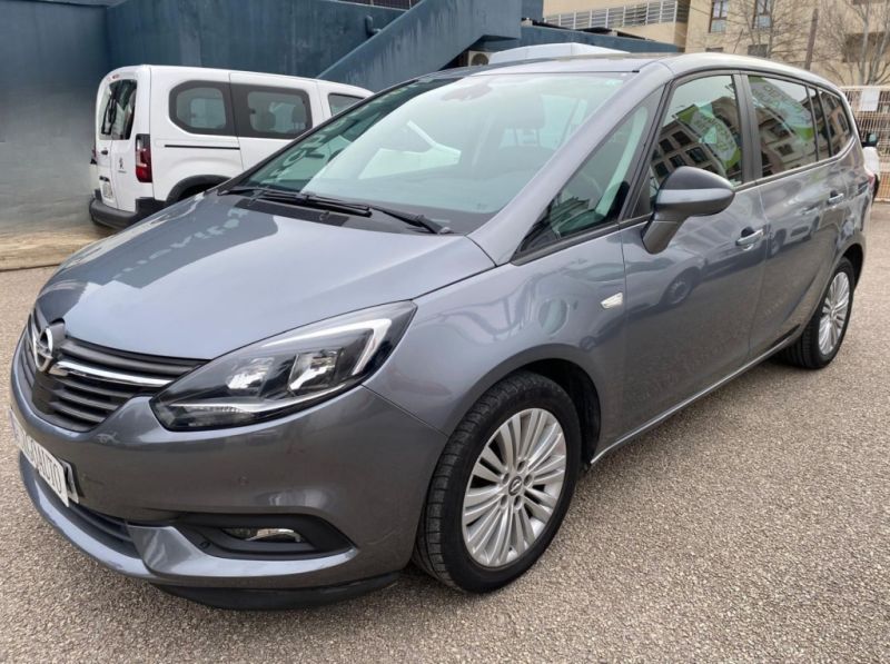 Opel Zafira Tourer C 1.6 CDTI Selective 135PS 7 Sitze