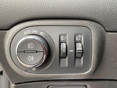 Opel Zafira Tourer C 1.6 CDTI Selective 135PS 7 Sitze