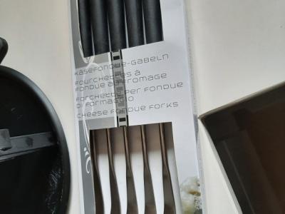 Original Käsefondue -Set aus der Schweiz --- Winterzeit ist Käsefonduezeit