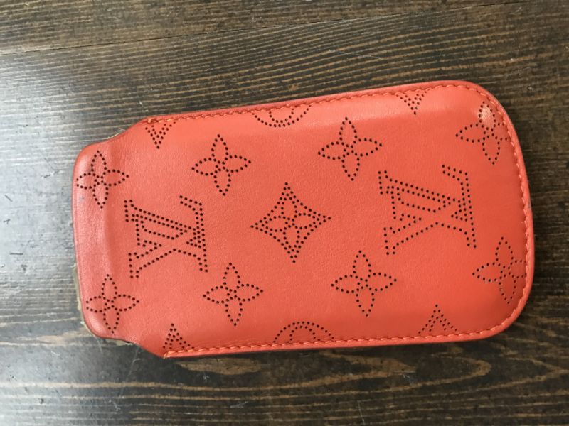 Original LOUIS VUITTON Mobile Phone Case