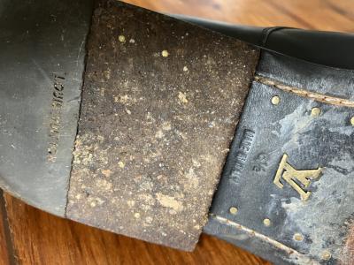 Original Louis Vuitton Shoe