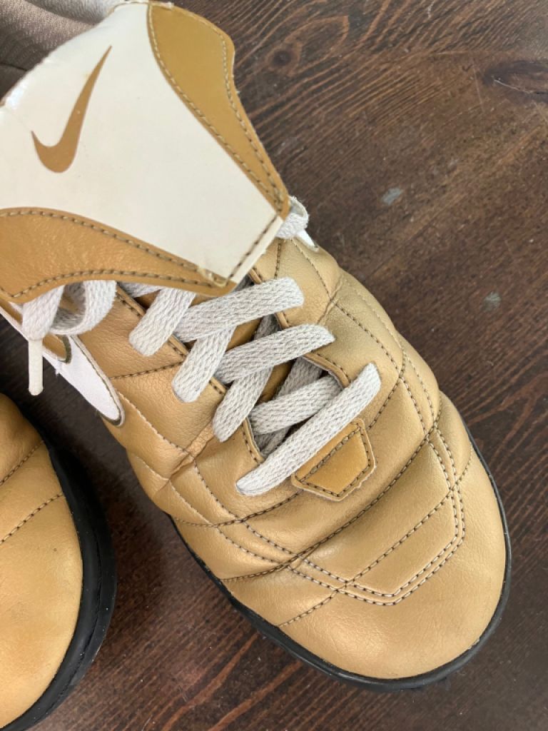 Original NIKE shoe size 42