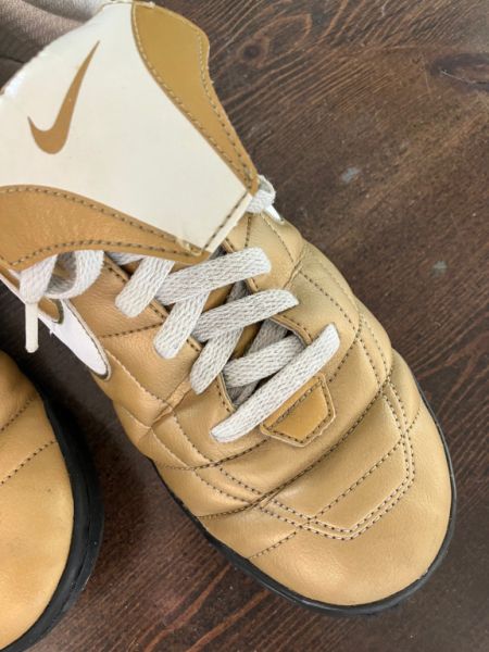 Original NIKE shoe size 42