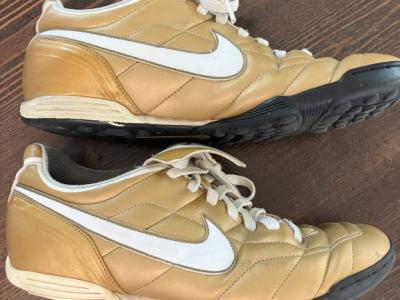 Original NIKE shoe size 42