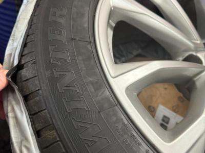 Original Porsche Macan III winter complete wheels