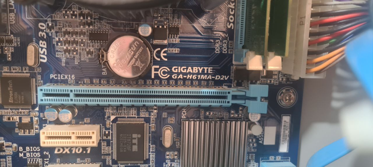 PC-Tower bitte lesen