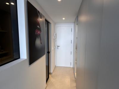 Ático estudio con vistas despejadas al mar | rehabilitado integralmente | balcón SO | solo 67 € gastos