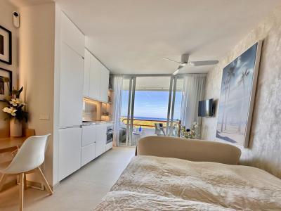 Ático estudio con vistas despejadas al mar | rehabilitado integralmente | balcón SO | solo 67 € gastos