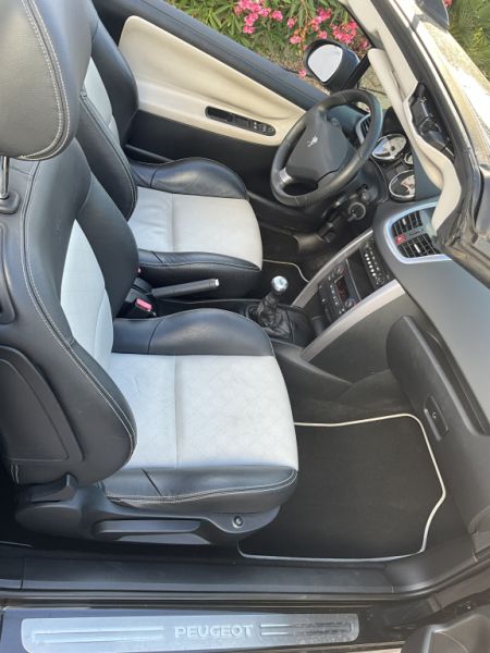 Peugeot Cabriolet 207 CC-spanische Nummer,Klima,wenig Kilometer,Modell2010, technisch BESTZUSTAND