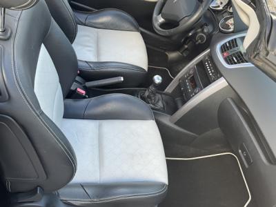 Peugeot Cabriolet 207 CC-spanische Nummer,Klima,wenig Kilometer,Modell2010, technisch BESTZUSTAND