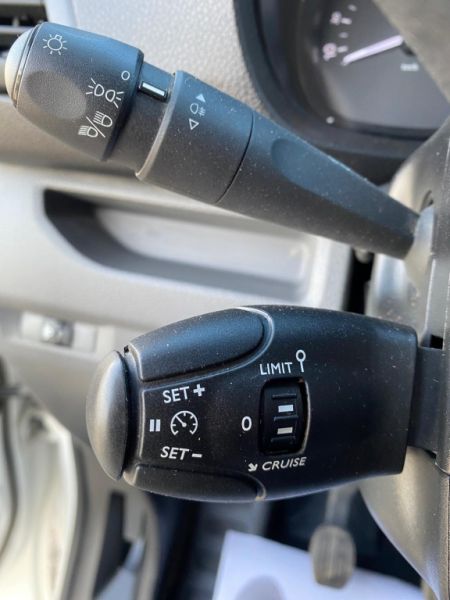 Peugeot Expert Pro Standard 1.5 Bhdi 120 Cv 4p