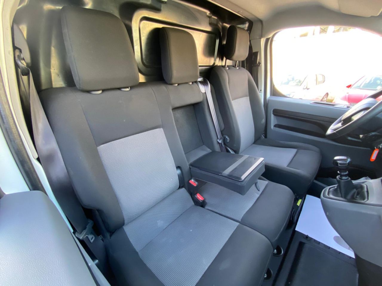 Peugeot Expert Pro Standard 1.5 Bhdi 120 Cv 4p