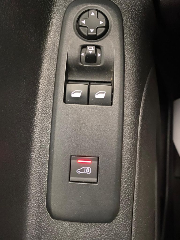 Peugeot Partner Pro Standard 1.5 Bhdi 102Cv 4p