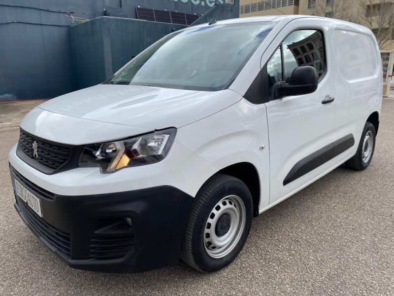 Peugeot Partner Pro Standard 1.5 Bhdi 102Cv 4p