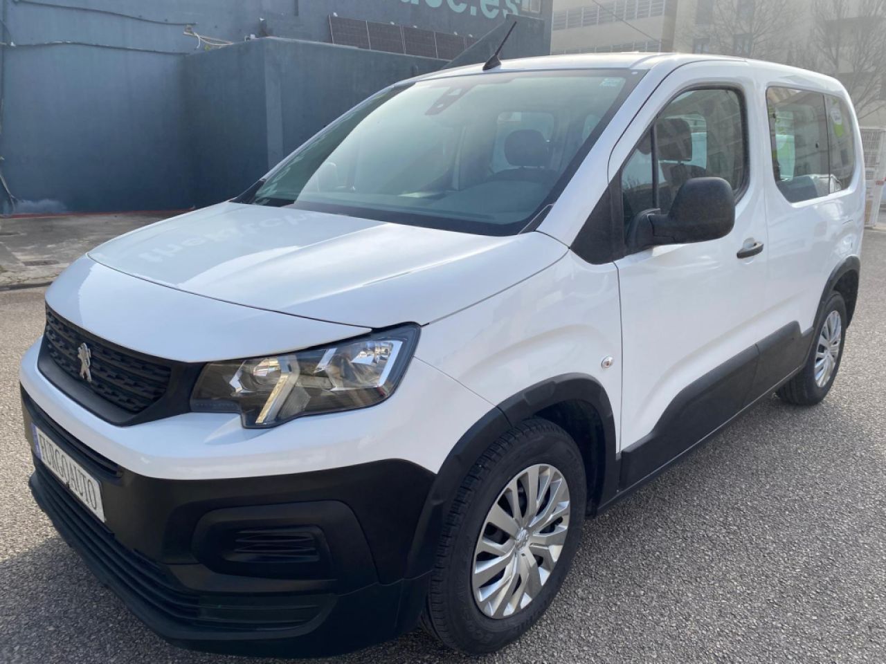 Peugeot Rifter Standard 1.5 Bhdi 100Cv 4p