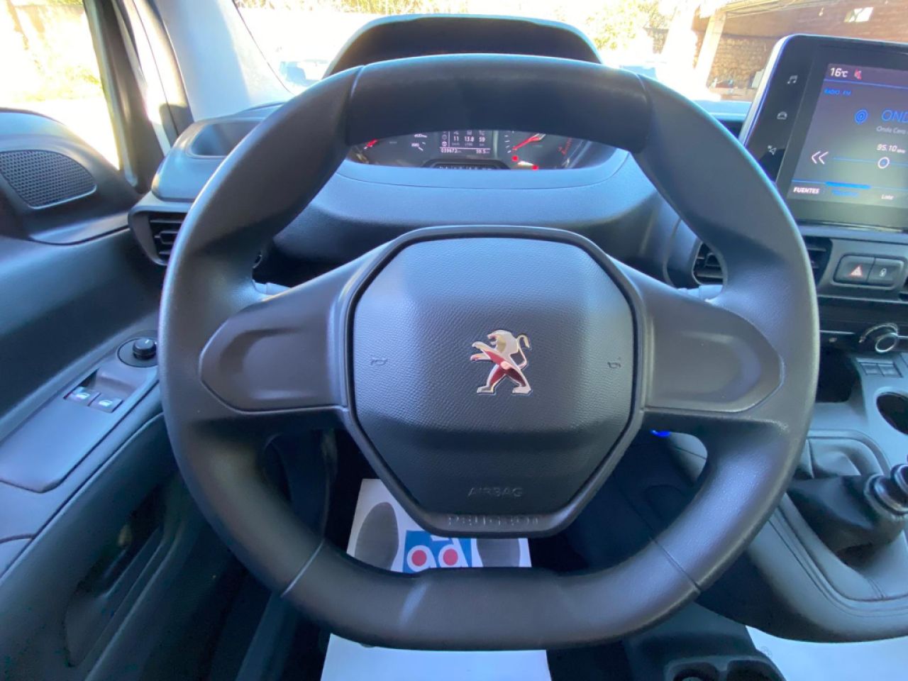 Peugeot Rifter Standard 1.5 BHDi 102 CV 5-türig