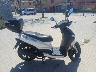 Peugeot Tweet 125 Baujahr 2016 mit 35.000 km