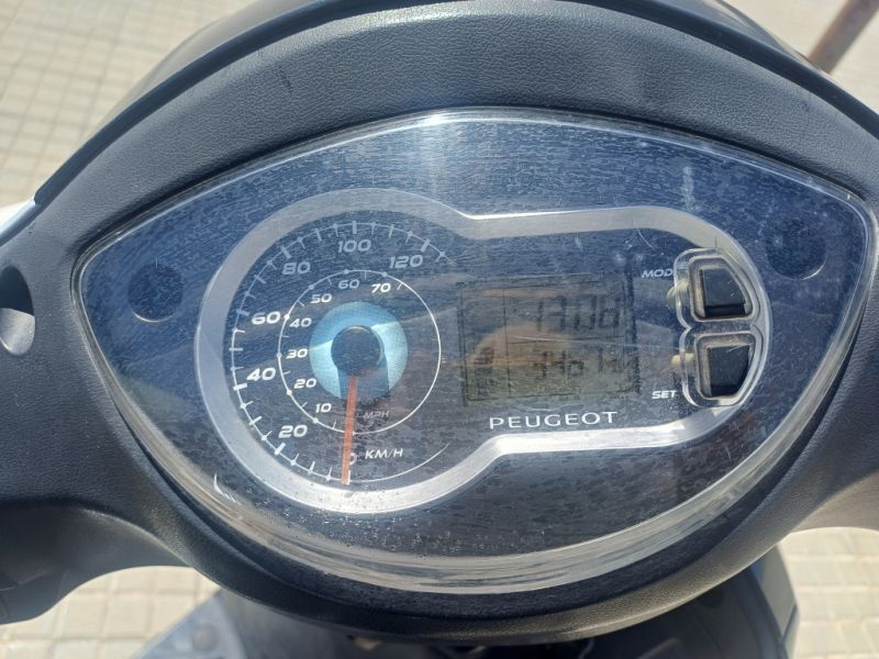 Peugeot Tweet 125 Baujahr 2016 mit 35.000 km