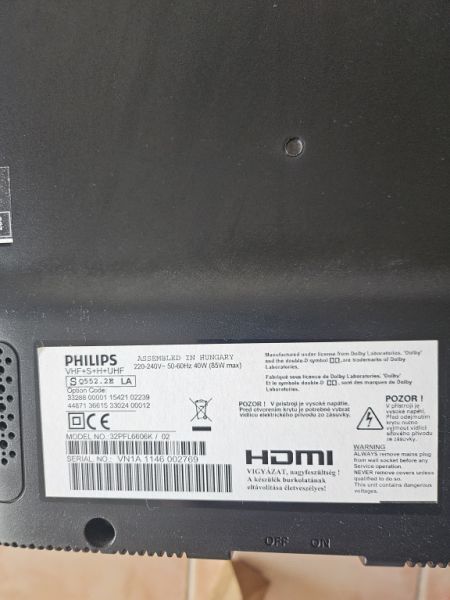 Philips TV 32 Zoll inkl. Wandhalterung