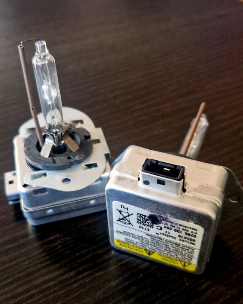 Philips XenStart - Xenon Bulbs D1S - 2 pieces